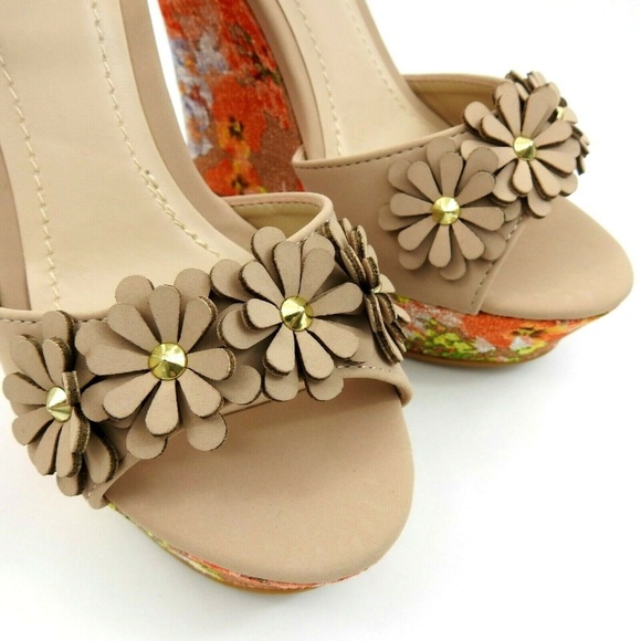 Bamboo Floral High Heel Platform Wedge Sandal - Picture 4 of 8